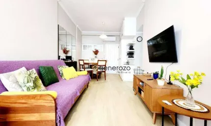 Apartamento a venda na praia das Pitangueiras, 01 dormitório, com 01 vaga de garagem