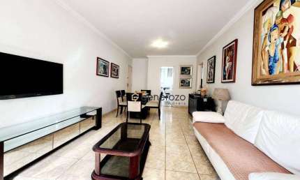 Apartamento a venda na praia das Pitangueiras, 03 dormitórios, 01 vaga de garagem, a 01 quadra da praia