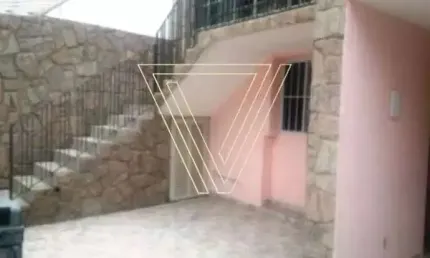 * CASA RESIDENCIAL E/OU COMERCIAL COM 4 DORMS, 3 VAGAS EM LOCALIZAÇÃO PRIVILEGIADA NO ANHANGABAÚ - ESTUDA PERMUTA POR CHÁCARA OU APTO MENOR VALOR - CA8338