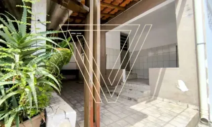 *terreno com 500 m², possui  3 casas, 330 m² de área construída, ótima oportunidade para investidor. - ca8313