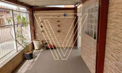 Casa a venda com 03 dormitórios - Jardim Pacaembú - Jundiaí - SP - CA8141