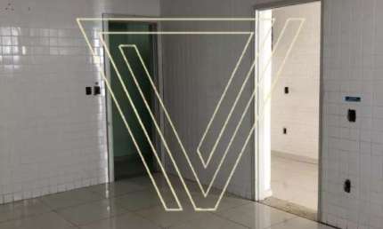 *IMÓVEL COMERCIAL COM 426 M², SENDO 02 ANDARES COM 09 SALAS, CENTRO. - IC7198