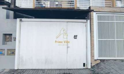 Casa com 2 quartos à venda na Avenida Paulo Schroeder, 2266, Petrópolis, Joinville