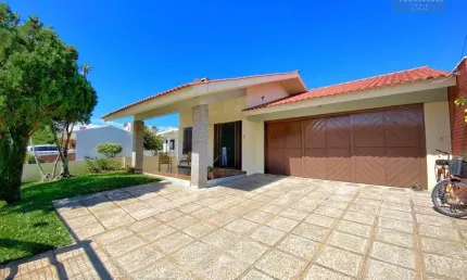 Casa com 3 quartos à venda no Centro, Xangri-Lá 