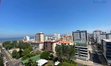 Apartamento 2 dormitórios em frente a praça Flávio Boianovski