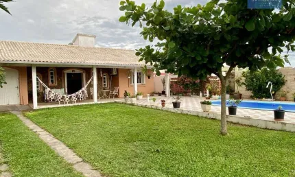 Casa com 4 quartos à venda na Rua André Pusti, Zona Nova, Capão da Canoa