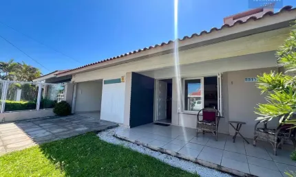 Casa com 3 quartos à venda no Centro, Xangri-Lá 