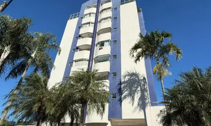 Apartamento amplo com 125.26m² sendo 1 suite+2 dormitórios e uma vaga de garagem a  venda no bairro América Joinville por R$ 765.000,00.