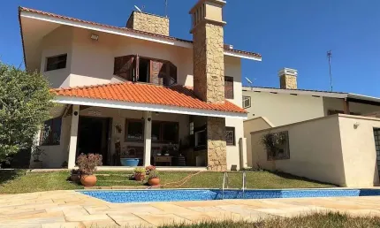 Casa para venda em atibaia, vila santista, 3 dormitórios, 1 suíte, 4 banheiros, 4 vagas