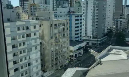 CIDADE JARDIM - 1 Por Andar - Quadra Mar - Balneário Camboriú/SC