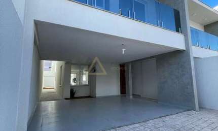 Casa com 3 quartos à venda no São João, Itajaí 