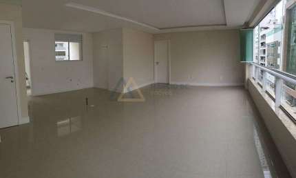 VILLA GALÉ - Diferenciado - Centro - Balneário Camboriú/SC