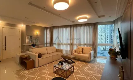 Apartamento com 3 suítes na rua 2300, próximo a Avenida Brasil centro de Balneário Camboriú SC