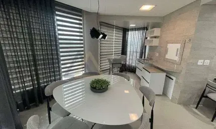 Apartamento com 03 suítes - Centro - Balneário Camboriú