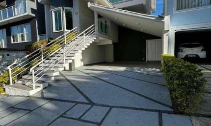Casa em condomínio fechado com 3 quartos à venda na Avenida Lauro Miguel Sacker, Parque Residencial Villa dos Inglezes, Sorocaba