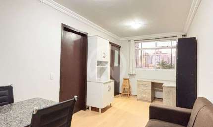 Apartamento com 1 quarto para alugar na Avenida República Argentina, 2777, Portão, Curitiba, 47 m2 por R$ 2.000