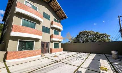 Apartamento com 2 dormitórios à venda, 75 m² por R$ 270.000 - Porto da Aldeia - São Pedro da Aldeia/RJ