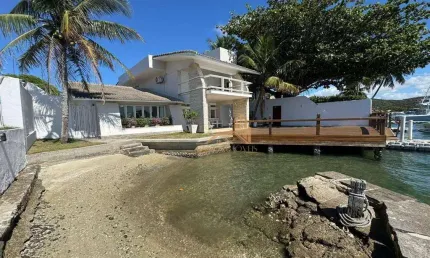 Casa com 6 dormitórios para alugar, 850 m² por R$ 27.400,00/mês - Centro - Cabo Frio/RJ