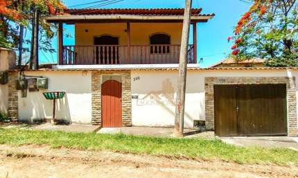Casa com 4 dormitórios à venda, 240 m² por R$ 450.000 - Poço Fundo - São Pedro da Aldeia/RJ
