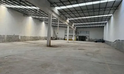 Barracão / Galpão / Depósito com 1 sala para alugar na Rua Patu, 234, Braz de Pina, Rio de Janeiro por R$ 15.000