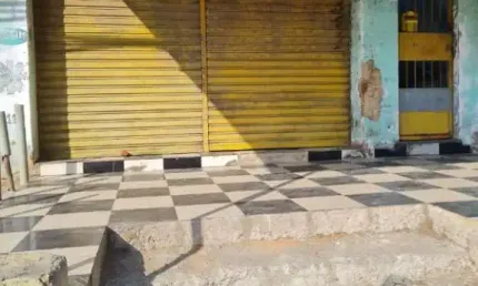 Sala comercial para alugar na Estrada Aníbal da Motta, Parque São José, Belford Roxo por R$ 800