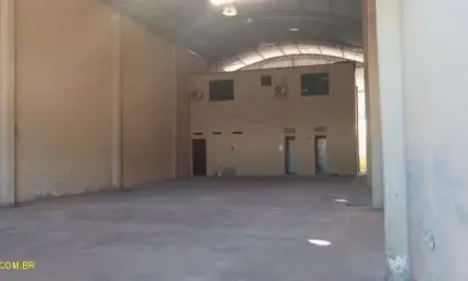 Barracão / Galpão / Depósito com 2 salas para alugar na Avenida Joaquim da Costa Lima, São Bernardo, Belford Roxo por R$ 5.000