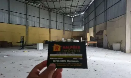 Barracão / Galpão / Depósito à venda na Rua Ina, Cabuçu, Nova Iguaçu por R$ 600.000