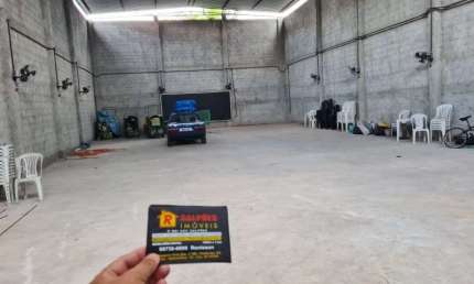 Barracão / Galpão / Depósito com 2 salas para alugar na Avenida São Paulo, Campos Elíseos, Duque de Caxias por R$ 4.000