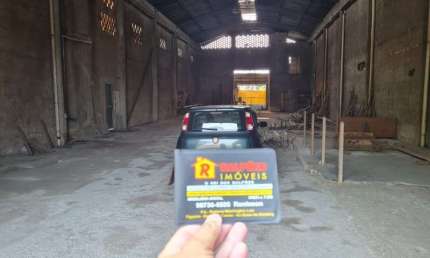 Barracão / Galpão / Depósito com 2 salas para alugar na RODOVIA RIO MAGÉ, 233, Vila Maria Helena, Duque de Caxias por R$ 15.000