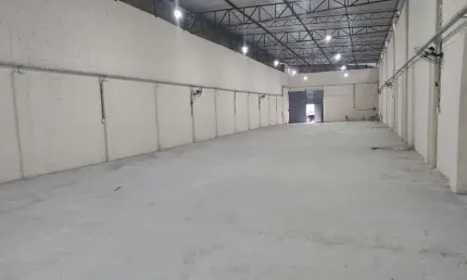 Barracão / Galpão / Depósito com 2 salas para alugar na Estrada Doutor Plínio Casado, Centro, Belford Roxo por R$ 10.000