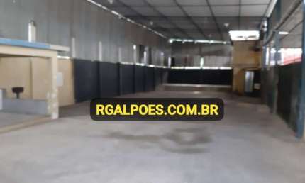 Barracão / Galpão / Depósito com 2 salas para alugar na Avenida Demétrio Ribeiro, Jardim Primavera, Duque de Caxias por R$ 6.500