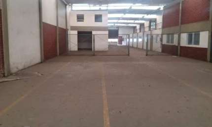 Barracão / Galpão / Depósito com 2 salas para alugar na Rodovia Presidente Dutra, Jardim América, Rio de Janeiro por R$ 100.000