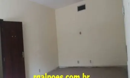 Barracão / Galpão / Depósito com 4 salas para alugar na Alameda Oscar Lorenzo Fernandes, 43, Jardim Primavera, Duque de Caxias por R$ 40.000