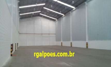 Barracão / Galpão / Depósito com 20 salas para alugar na Rua Dores do Turvo, 654, Pavuna, Rio de Janeiro por R$ 306.000