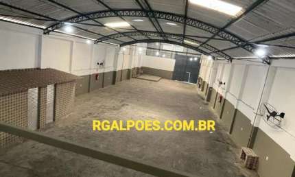 Barracão / Galpão / Depósito com 2 salas para alugar na PRESIDENTE  ROOSEVEL, 233, Saracuruna, Duque de Caxias por R$ 5.500