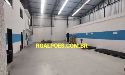 Barracão / Galpão / Depósito com 2 salas à venda na Avenida dos Coqueiros, 321, Santa Cruz da Serra, Duque de Caxias por R$ 1.200.000