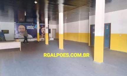 Ponto comercial com 1 sala para alugar na Avenida Automóvel Clube, 433, Redentor, Belford Roxo por R$ 3.500