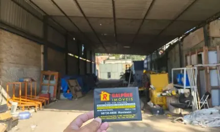 Barracão / Galpão / Depósito com 1 sala para alugar na Avenida Monte Castelo, 10, Jardim Gramacho, Duque de Caxias por R$ 10.000