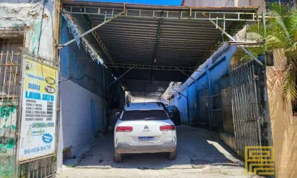 Galpão Logístico à venda, 122 m² por R$ 850.000 - Praça da Bandeira - Rio de Janeiro/RJ