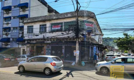Prédio com loja de 300 m² e 2 apartamentos de 75 m², 450m² total - Compre por R$ 1.500.000 - Sete Pontes - São Gonçalo/RJ