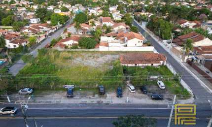 Terreno de 2.400 m² na Avenida Central Ewerton Xavier (Av. Central), Niterói/RJ - Alugue por R$ 10.000
