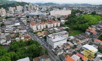 Prédio de 5 andares, 3500 m² - venda por R$ 3.500.000 ou aluguel por R$ 22.000/mês - Mutuá - São Gonçalo/RJ