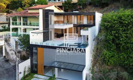 Casa Moderna de 485 m² com 4 quartos (3 suítes) no Condomínio Aruã - À venda  por R$ 5.700.000 - Charitas, Niterói/RJ