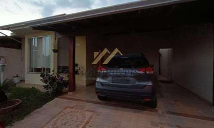 Casa em condomínio fechado com 3 quartos à venda na Rua Bernardino Fernandes Nunes, Cidade Jardim, São Carlos