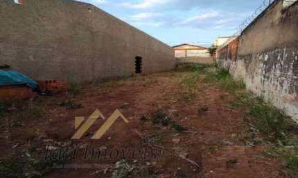 Terreno à venda na Rua Luiz Carlos de Arruda Mendes, Vila Boa Vista, São Carlos
