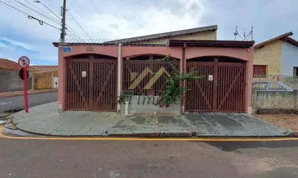 Casa com 3 quartos à venda na Rua Doutor Bernardino de Campos, Vila Prado, São Carlos