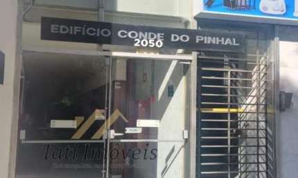 Sala comercial para alugar na Rua Major José Inácio, Centro, São Carlos