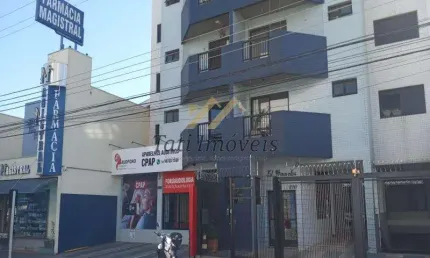 Apartamento com 2 quartos para alugar na Rua Vinte e Oito de Setembro, Centro, São Carlos