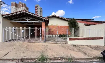 Casa comercial para alugar na Rua Capitão Adão Pereira de Souza Cabral, Centro, São Carlos