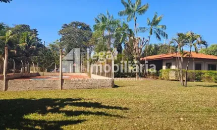 Casa à venda na Via De Circulação 01, 320, Marina Clube, Miguelópolis